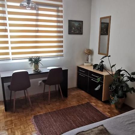 Stan Na Dan Predah Apartment Uzice Ngoại thất bức ảnh