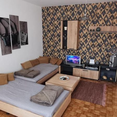 Stan Na Dan Predah Apartment Uzice Ngoại thất bức ảnh
